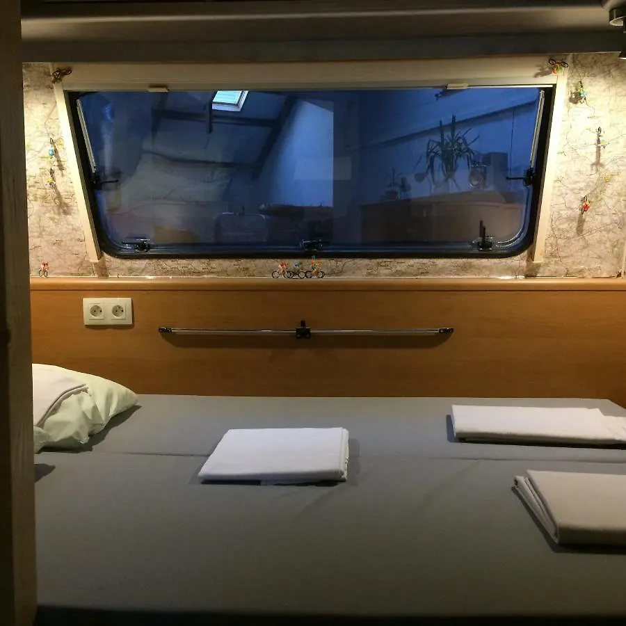 Treck Hostel Ghent Belgium